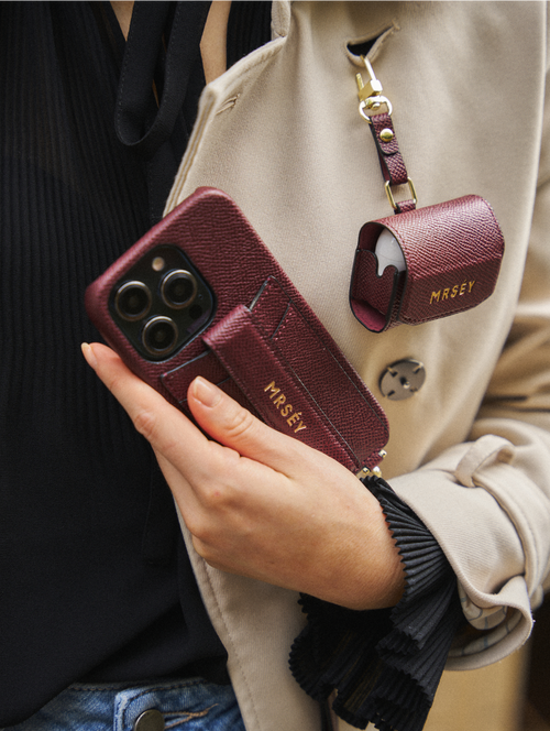 AirPods Case - Burgundy